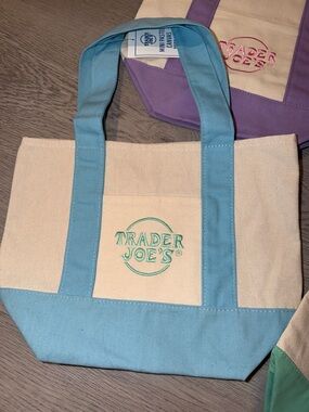 Trader Joe’s viral blue mini pastel canvas tote